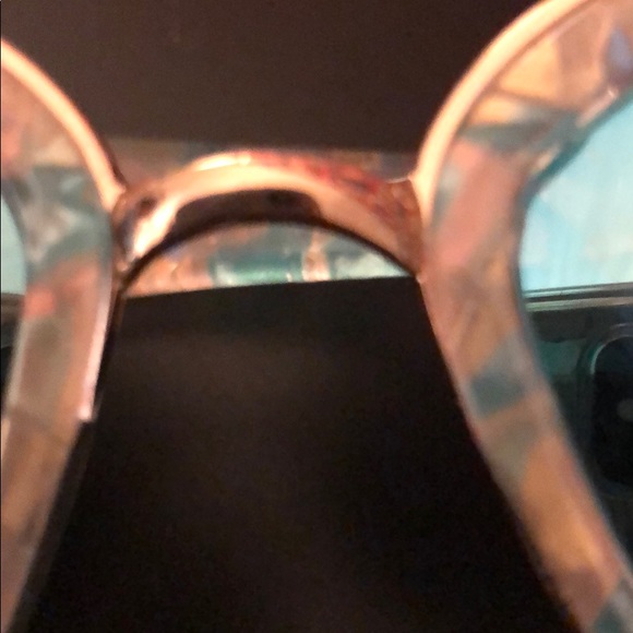 Free People sunglasses - Picture 7 of 8